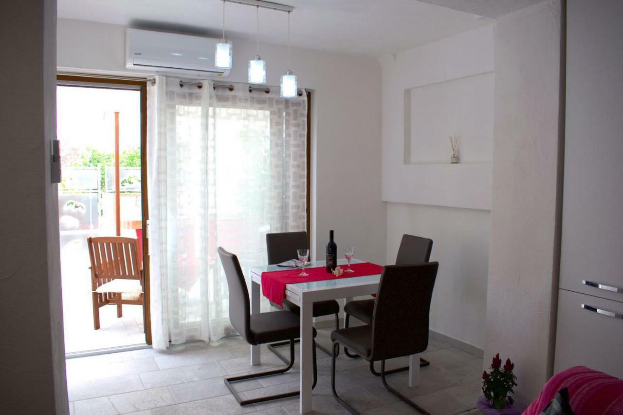 Purple Flower Suite Apartment Cala Gonone Exteriér fotografie