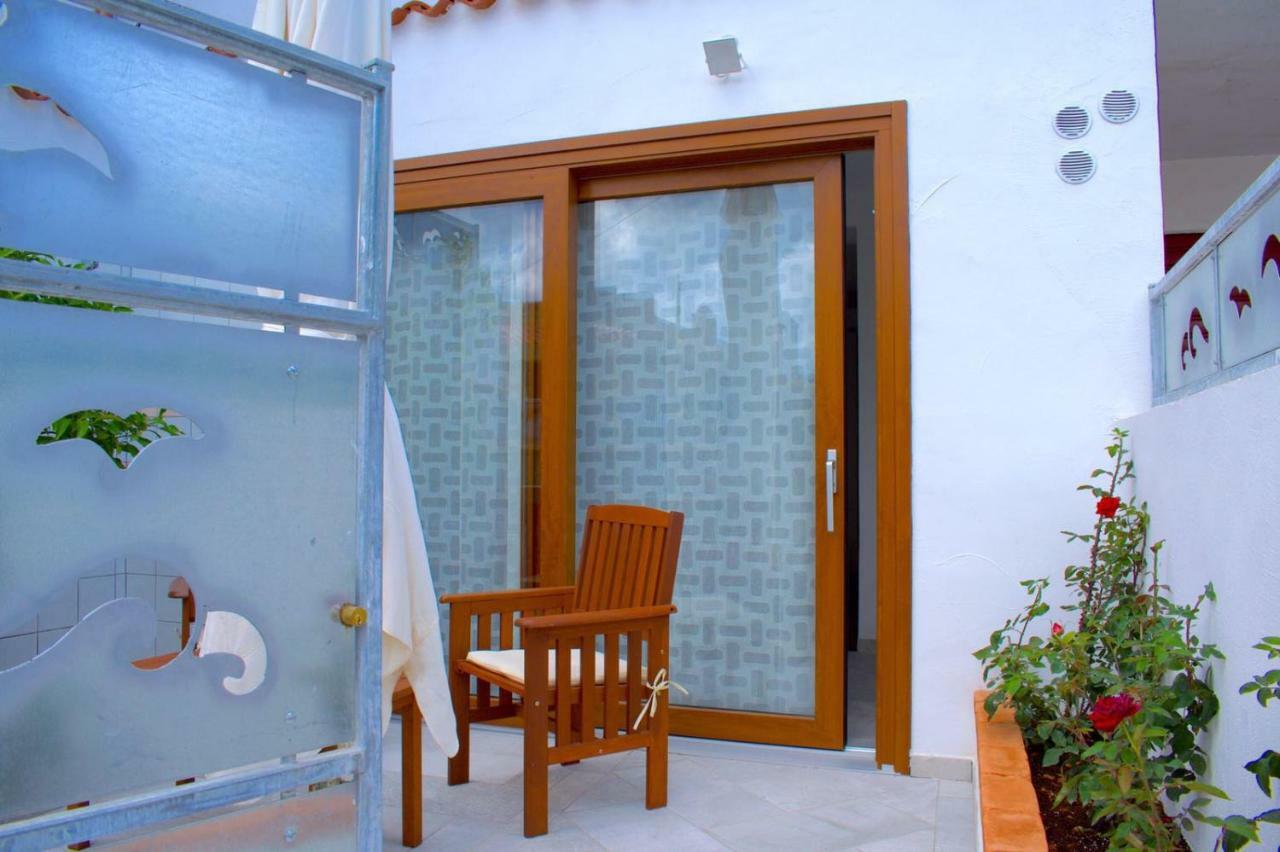 Purple Flower Suite Apartment Cala Gonone Exteriér fotografie